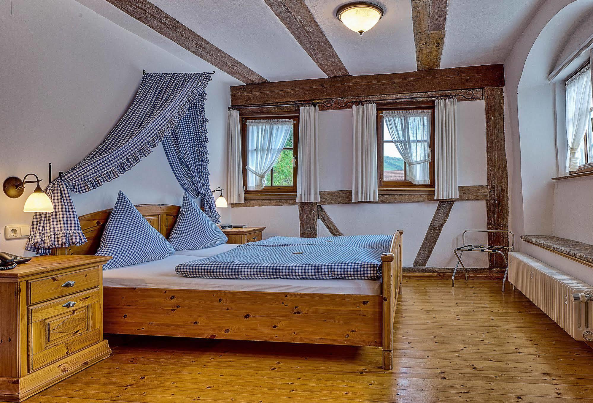 Landhaus Zum Falken Tauberzell Extérieur photo